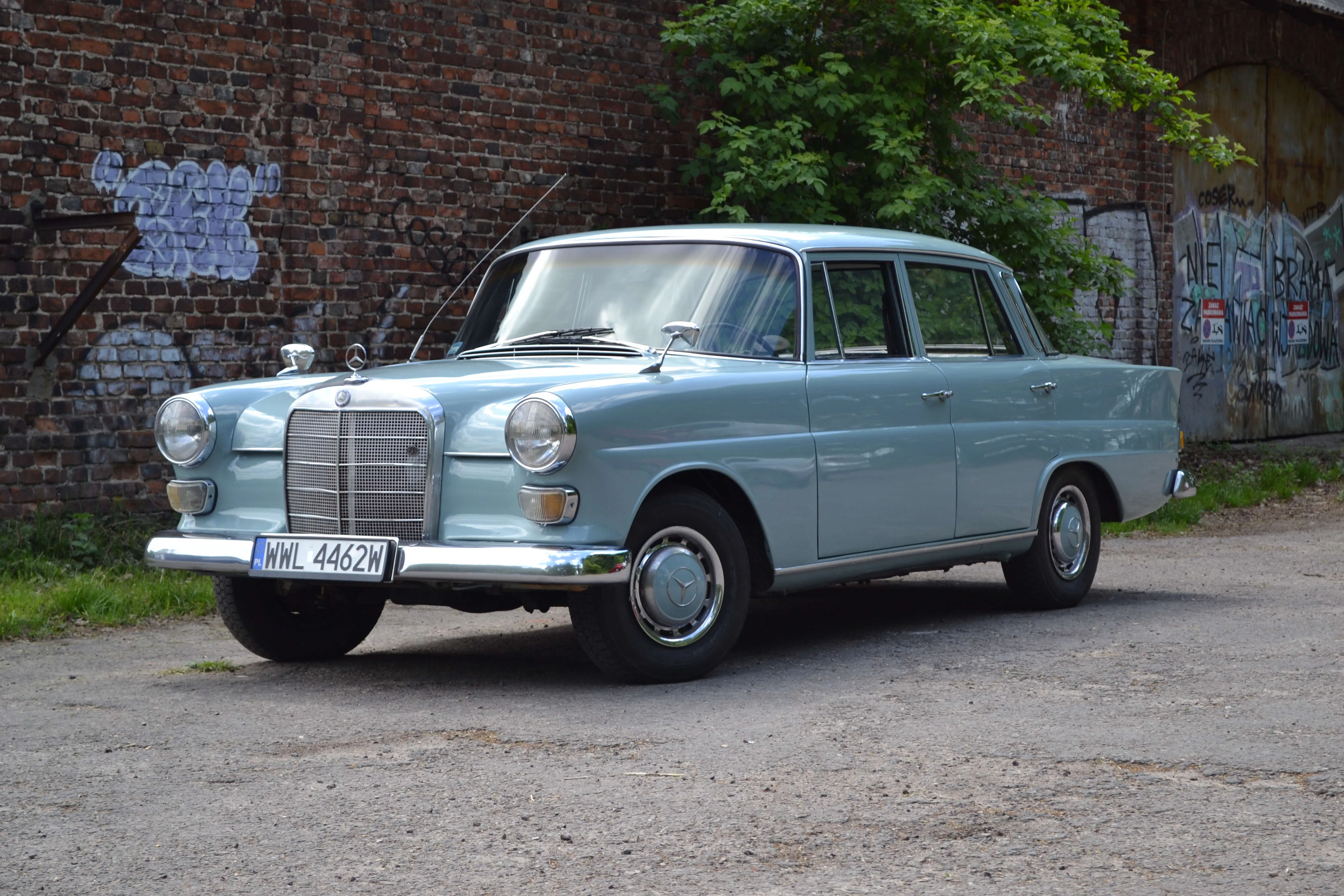 Mercedes W110